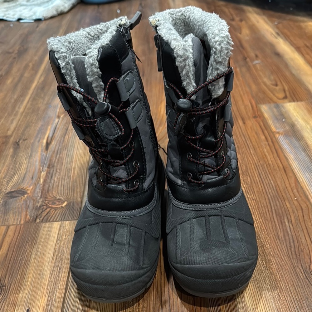 Cat & Jack Black and Gray Rain & Snow Boots with Fur Lining - Picture 2 of 5
